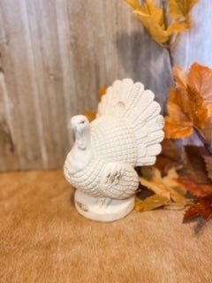 White Tabletop Turkey – The Faded Farmhouse