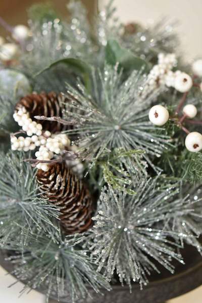 12 Long Needle Pine Half Sphere With Cones! Perfect For Christmas! -  European Splendor®